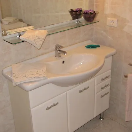 Rose Holiday home *