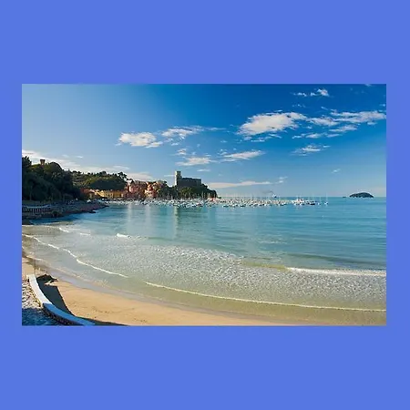 Rose Holiday home Luni
